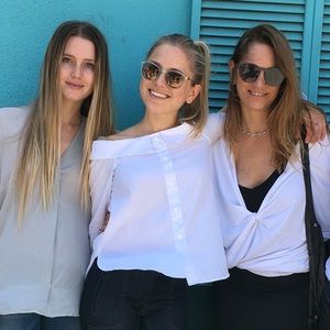 Meet your Posher, Claudia